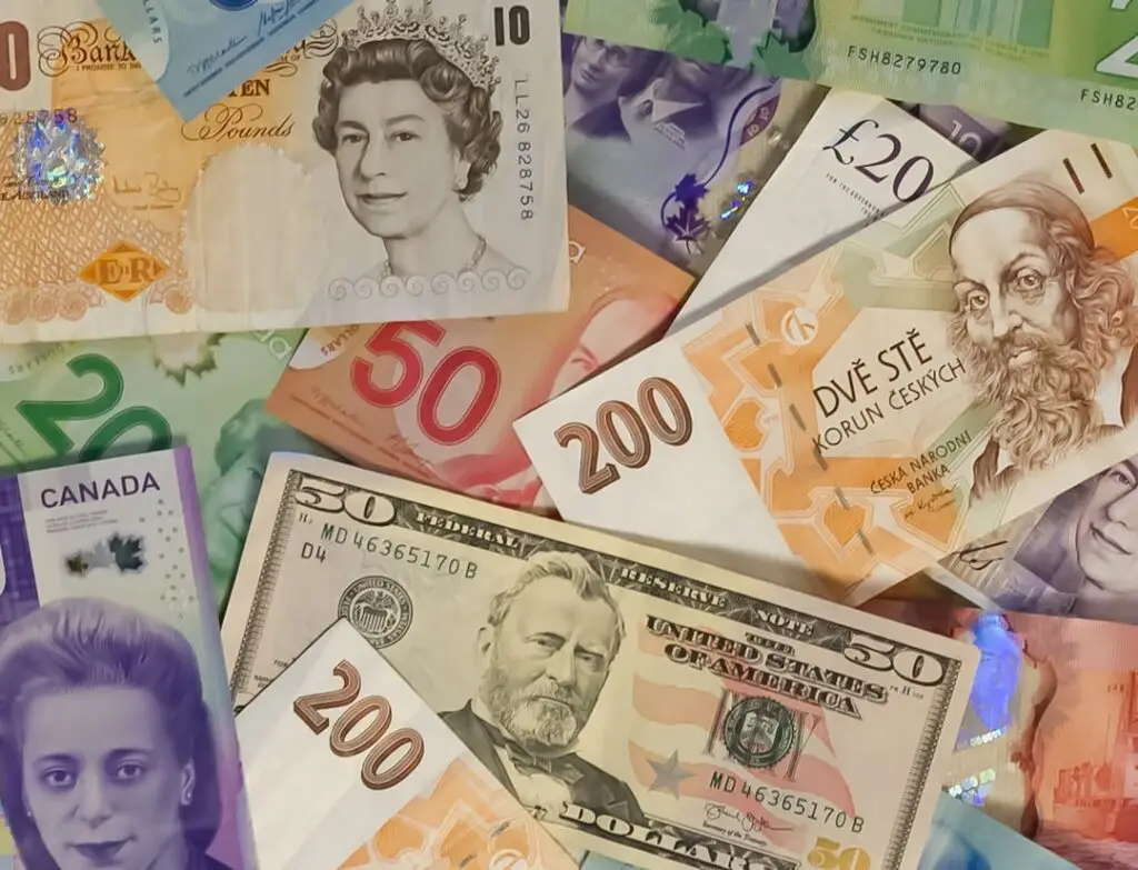 money intl